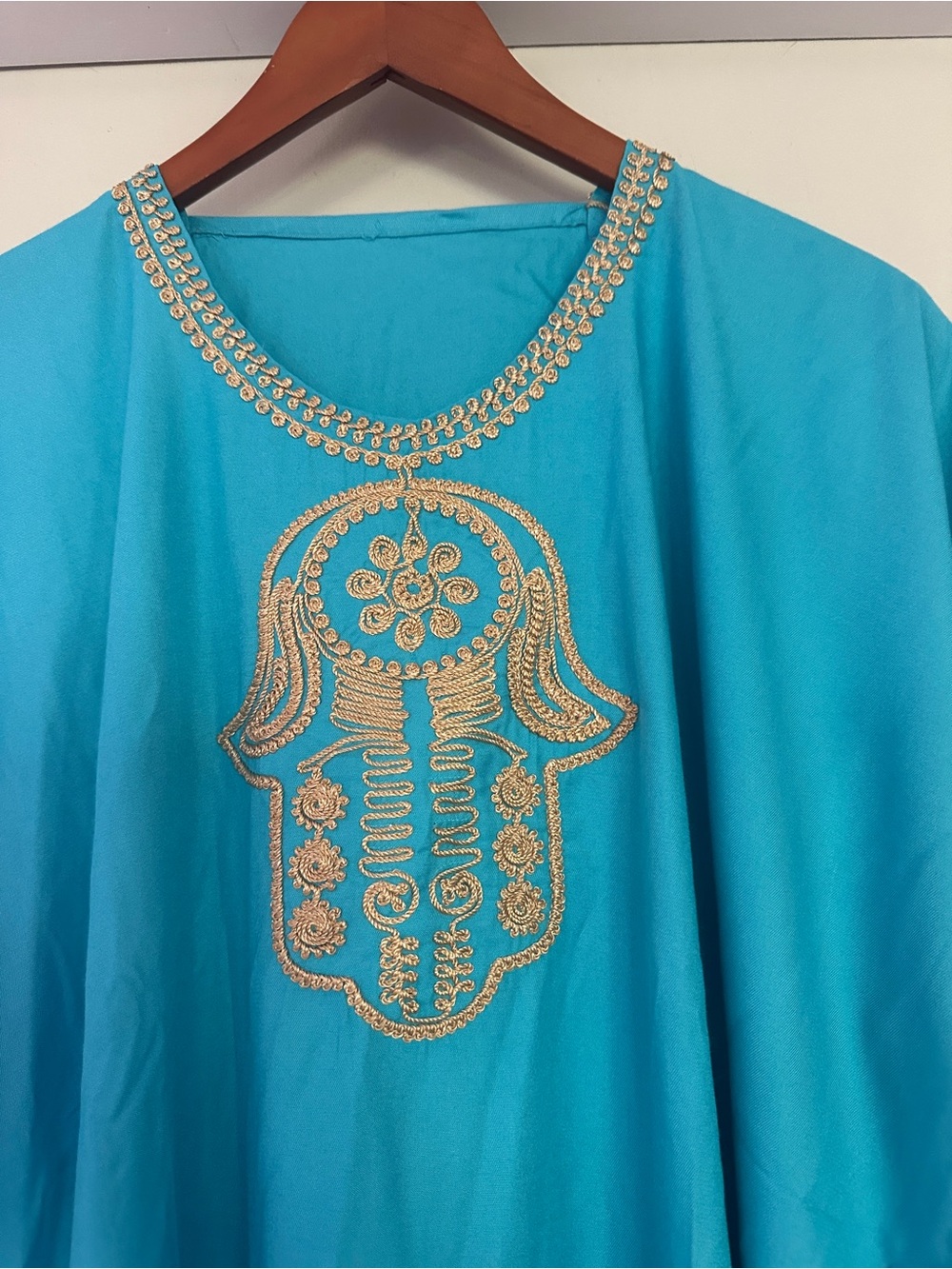 Turquoise Women's Embroidered Kaftan Tunic with Gold Motif Brand New Without Tag